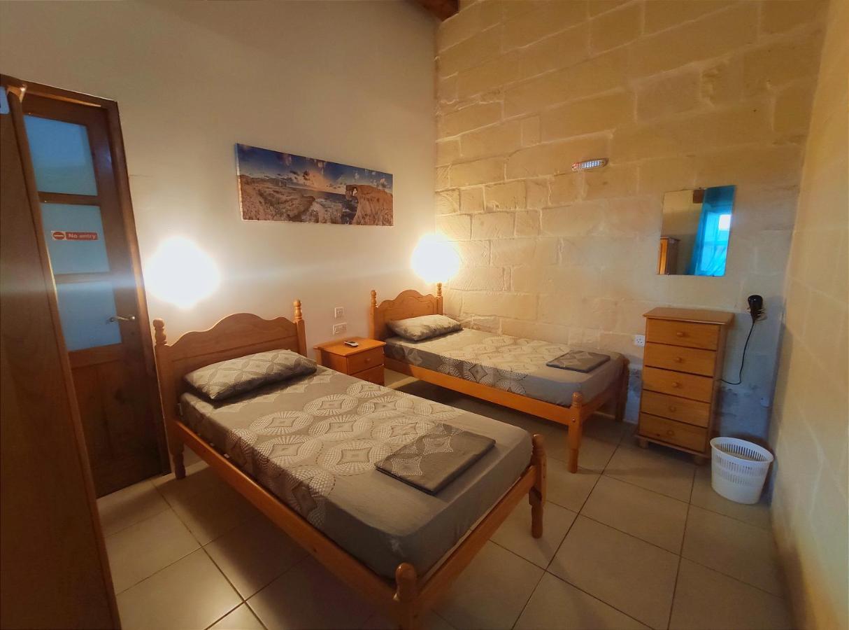 Margerita Farmhouse Qrendi エクステリア 写真
